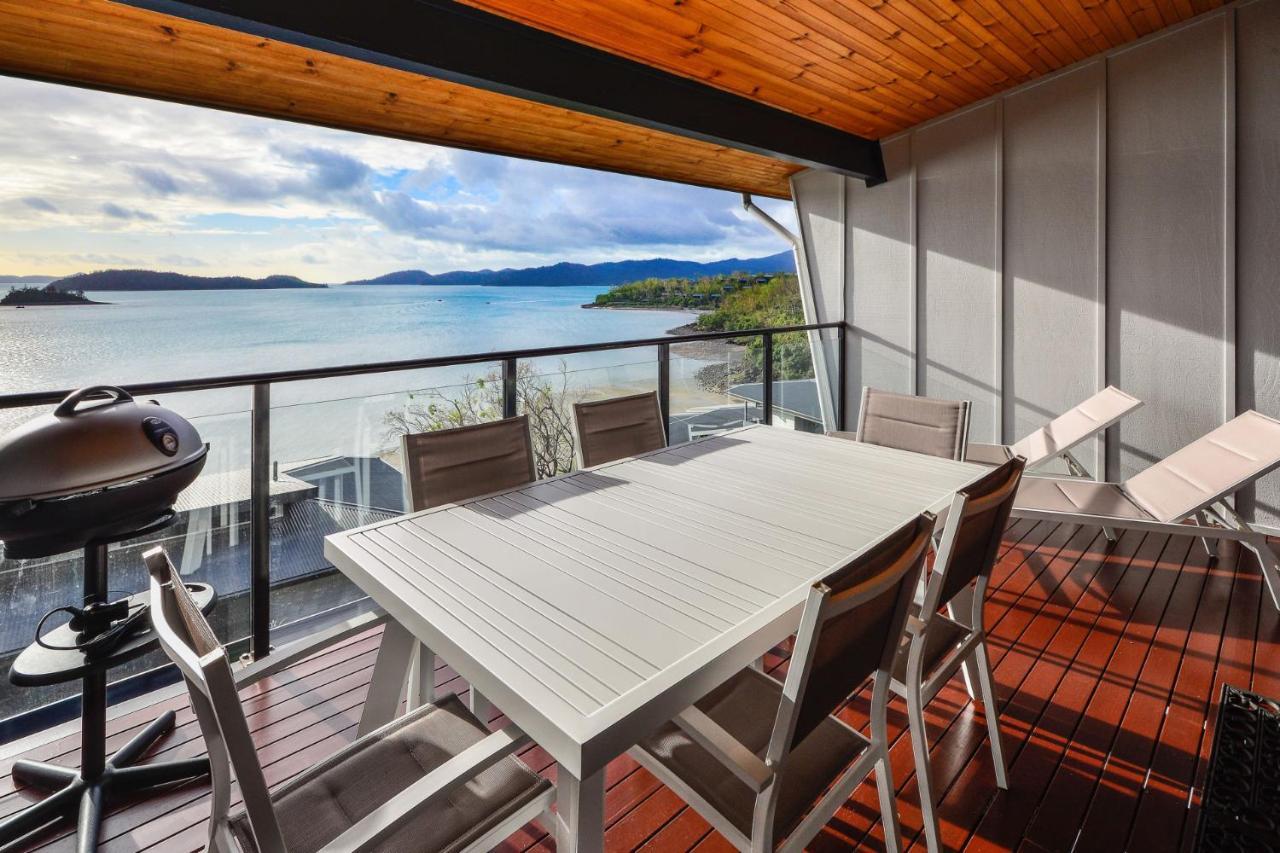 Shorelines 31 Renovated Upmarket Two Bedroom Apartment With Ocean Views And Buggy Hamilton Island Exterior foto